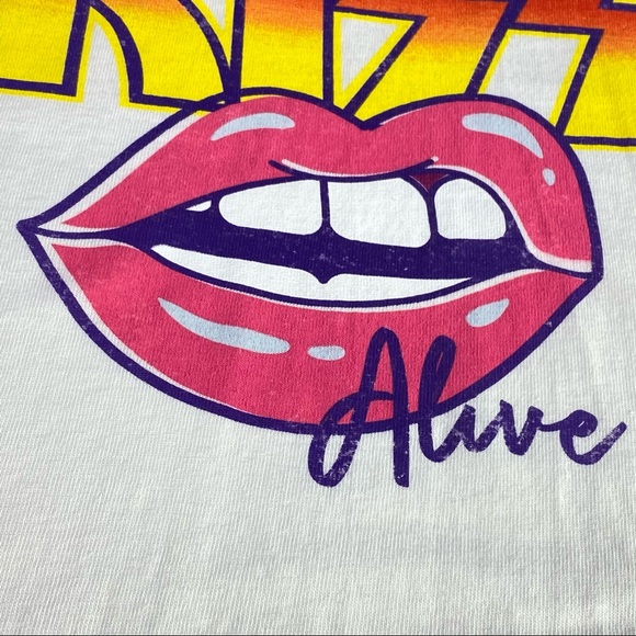 KISS White Pink Lips Oversized Graphic T-Shirt L - Picture 8 of 8